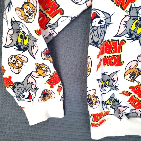 Tom and Jerry Graphic Cartoon Crewneck Sweatshirt Size L - Picture 5 of 6